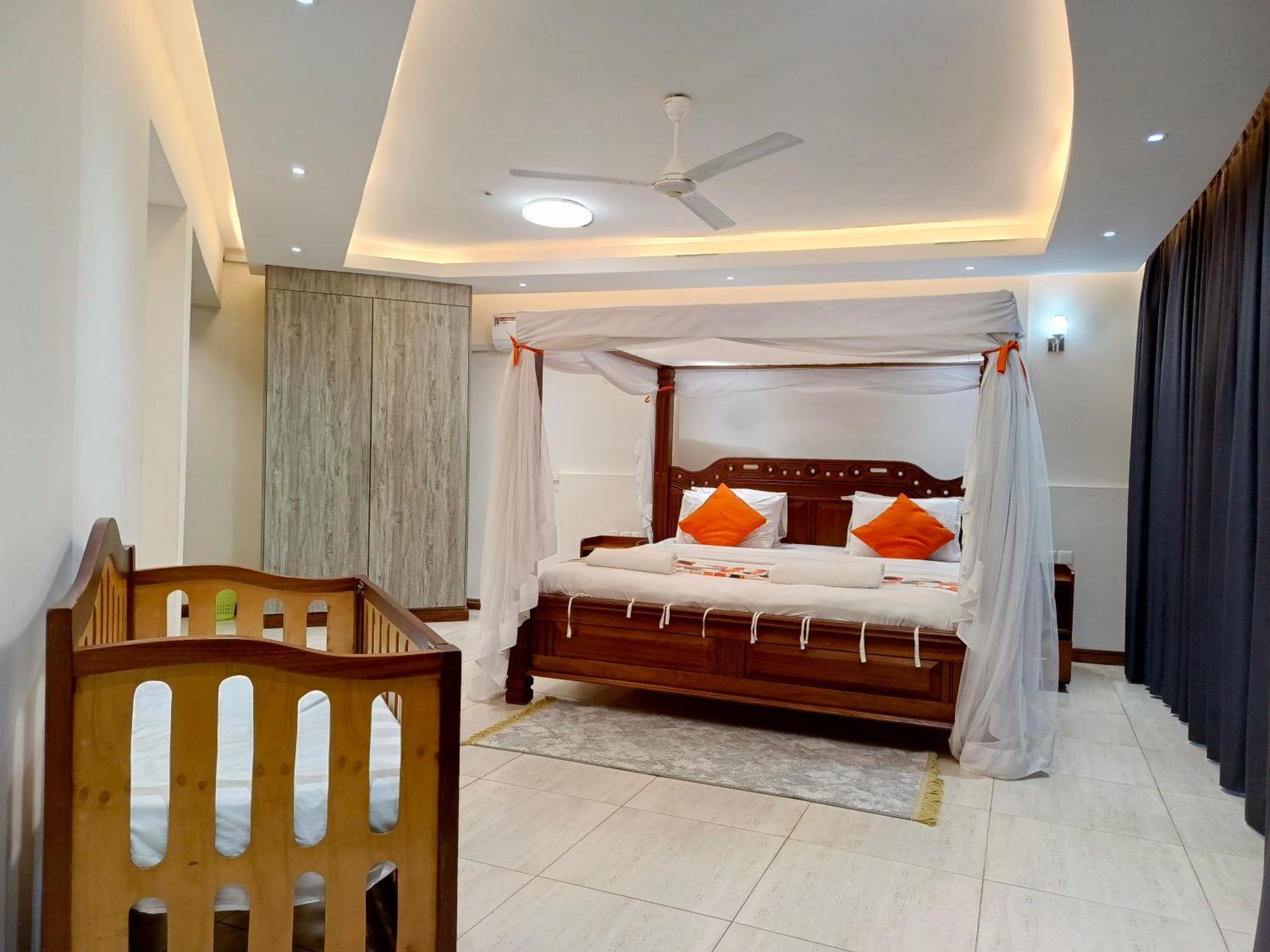 Savannah Lions Exquisite Apartment 몸바사 외부 사진